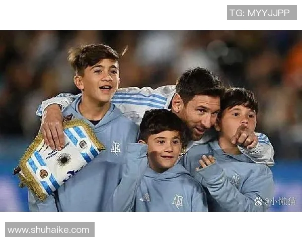 历史伟大9号足球明星的传奇故事与影响力解析